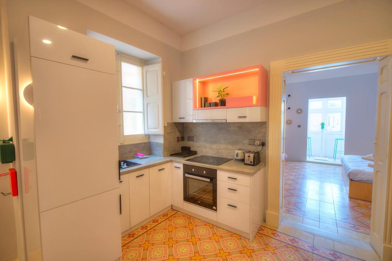 איל-פוריאנה Beautiful One Bedroom Seafront Apartment Vpal1-1 מראה חיצוני תמונה