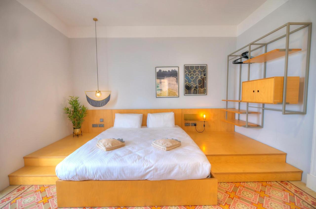 איל-פוריאנה Beautiful One Bedroom Seafront Apartment Vpal1-1 מראה חיצוני תמונה